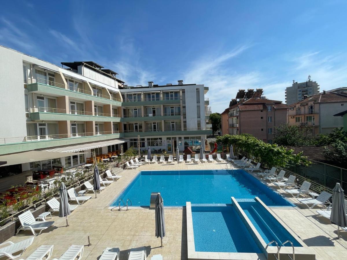 Hotel Onyx Kiten  Exterior photo