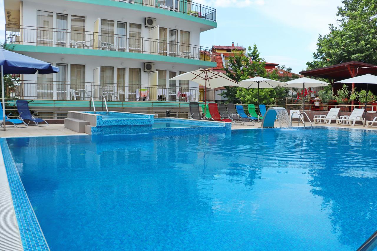 Hotel Onyx Kiten  Exterior photo